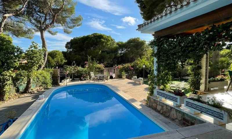 Villa te verkoop in Campoamor