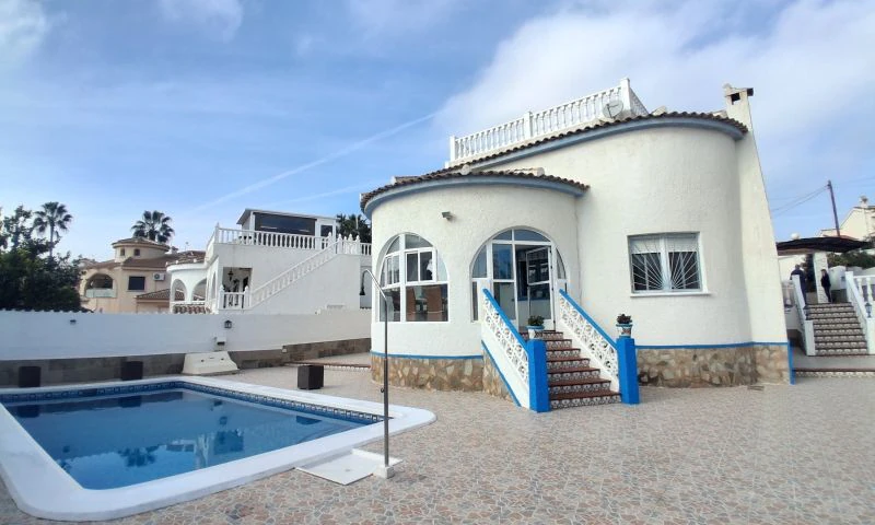 Villa til salg i Rojales