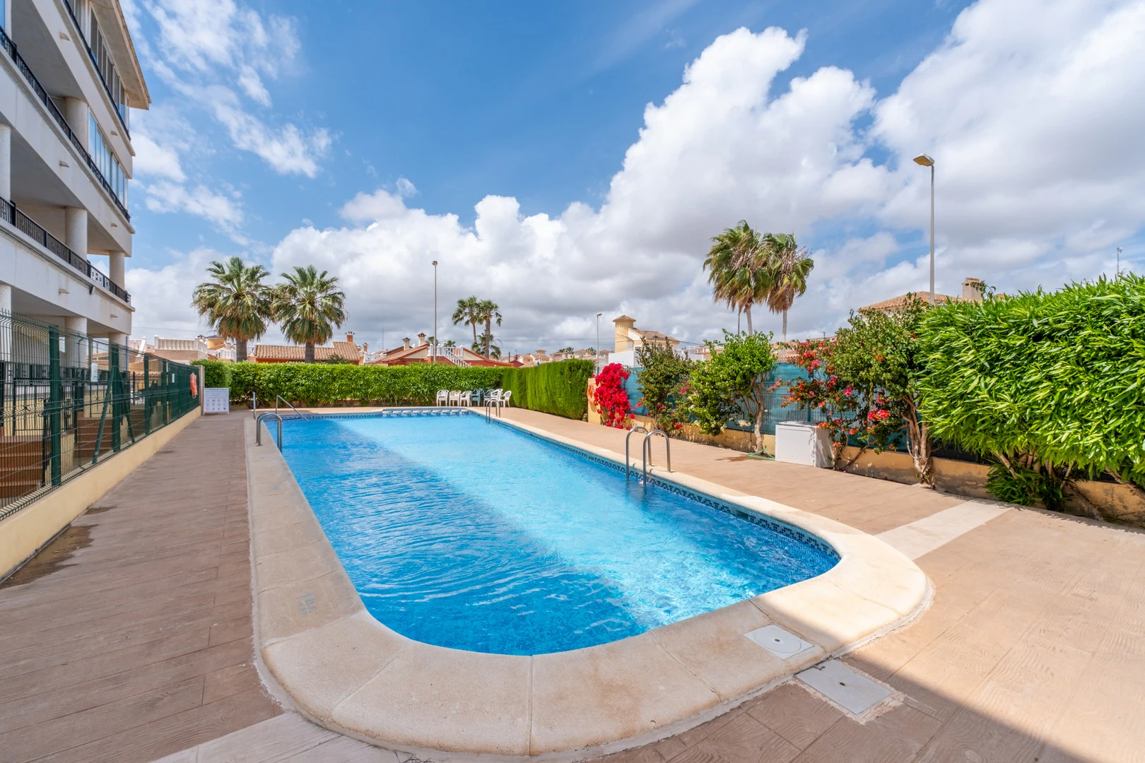 Flat til salg i Playa Flamenca