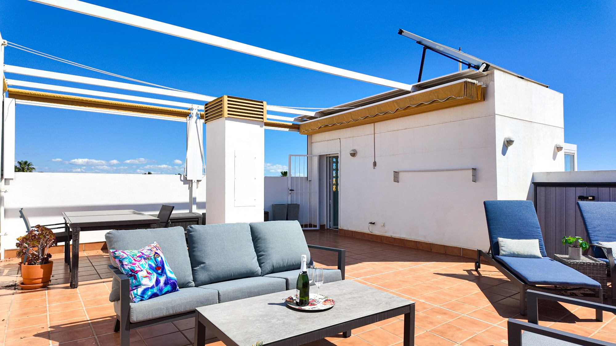 Flat for sale in Orihuela Costa