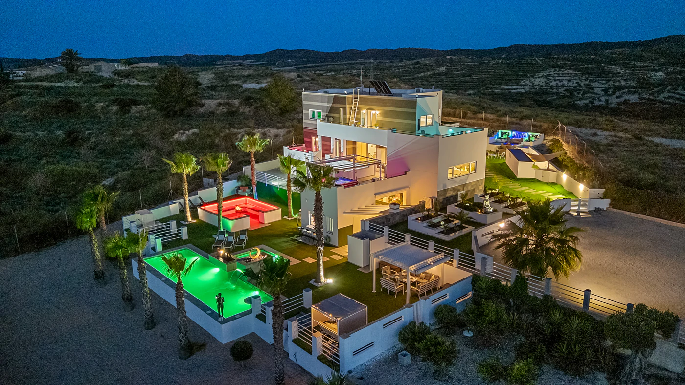 Villa à la vente à Torremendo