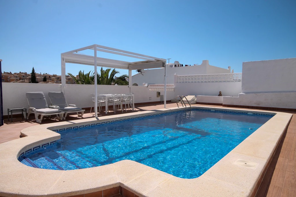 Villa for sale in San Miguel De Salinas