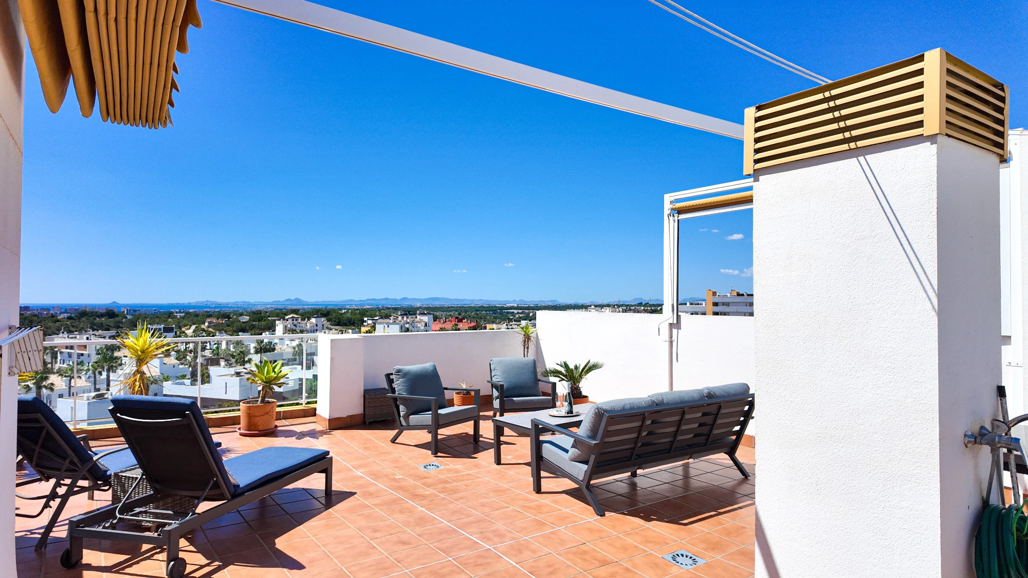 Flat for sale in Orihuela Costa