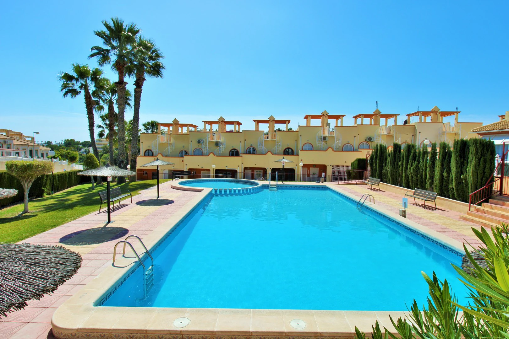 Piso en venta en Villamartin