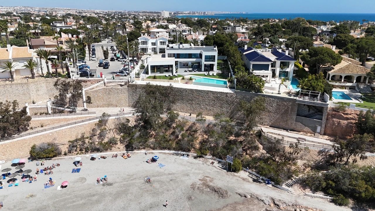 Villa zum verkauf in Cabo Roig
