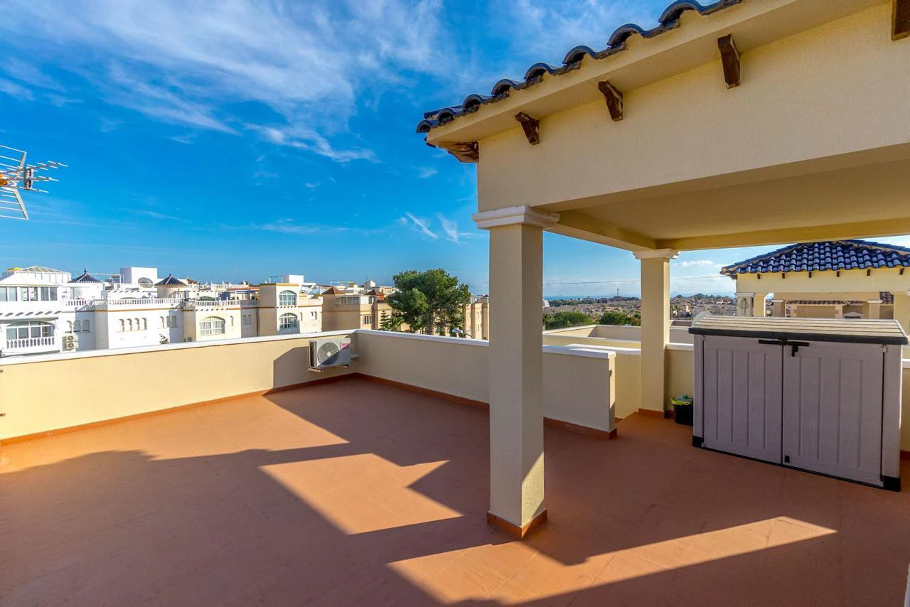 Hus til salg i Orihuela Costa