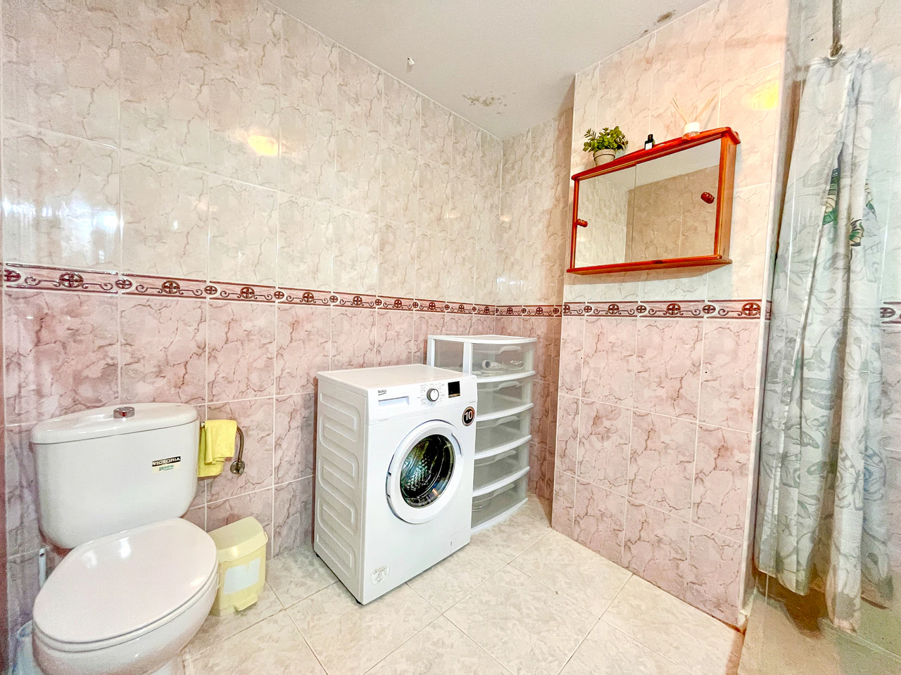 Flat for sale in San Miguel De Salinas