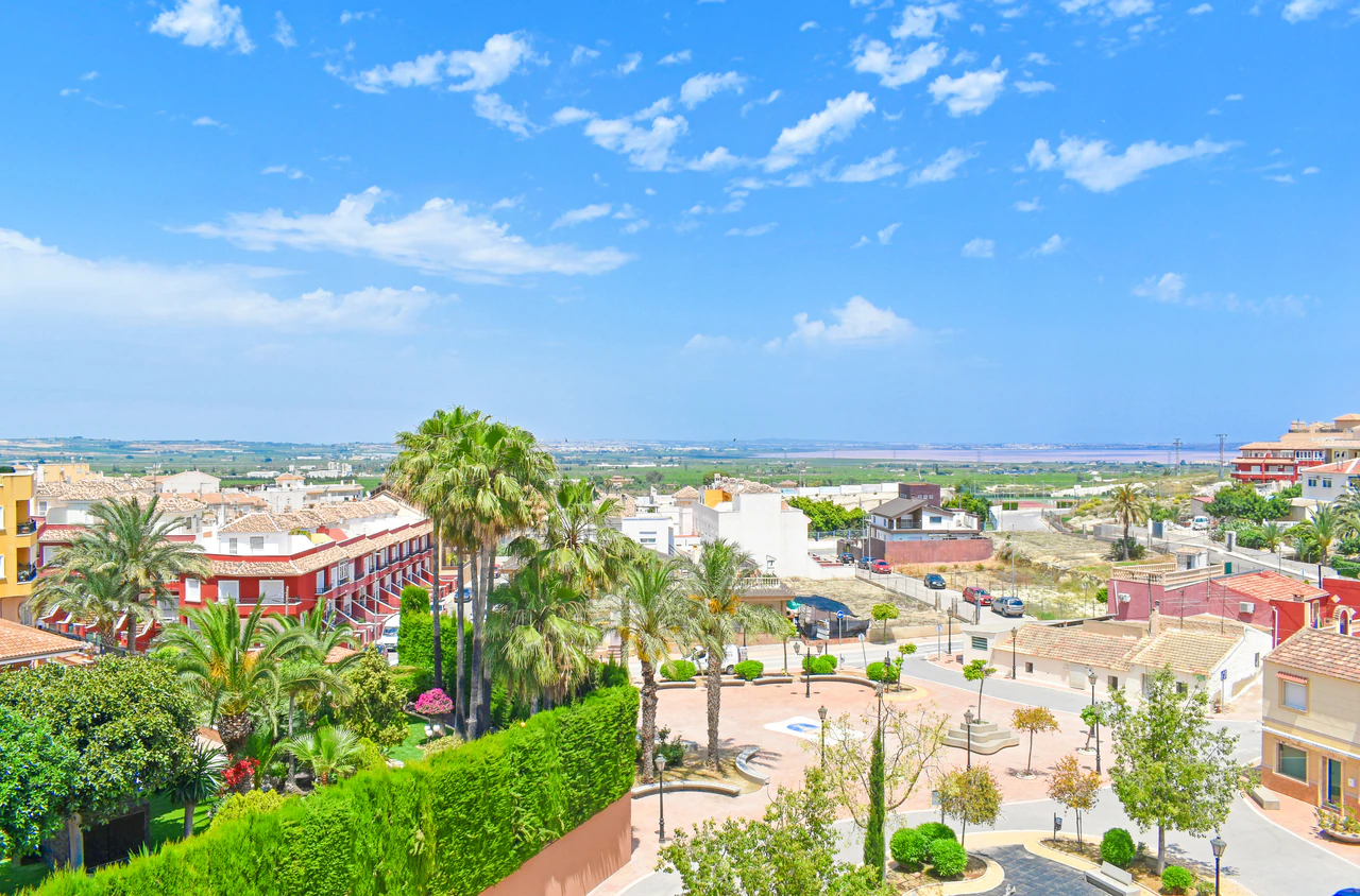Flat for sale in San Miguel De Salinas