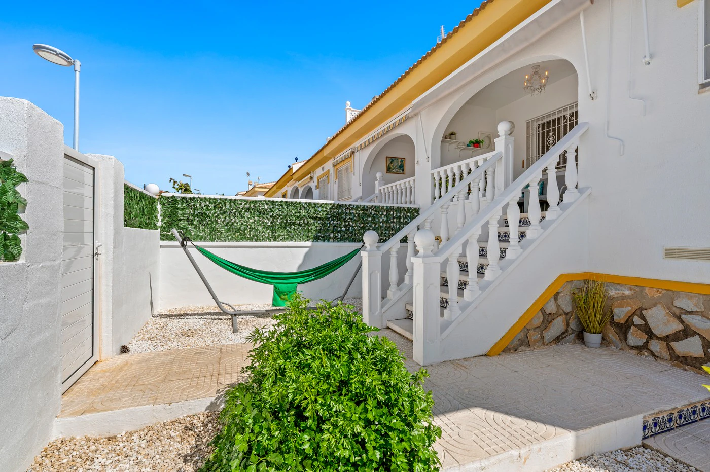 Casa adosada en venta en Benijófar