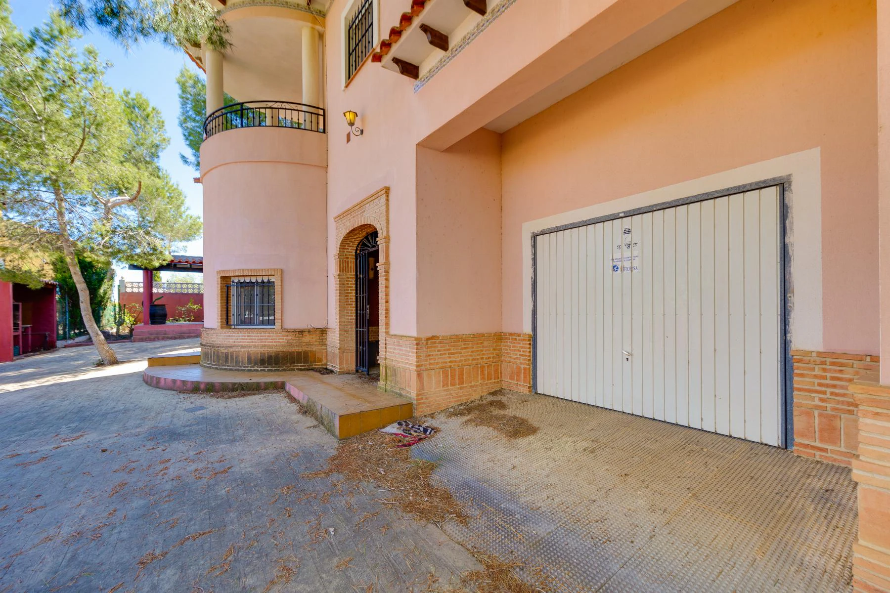 Villa for sale in San Miguel De Salinas