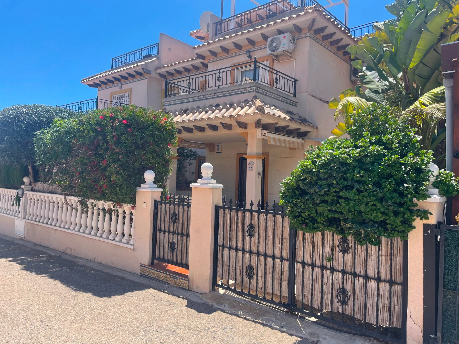 Villa à la vente à Orihuela Costa
