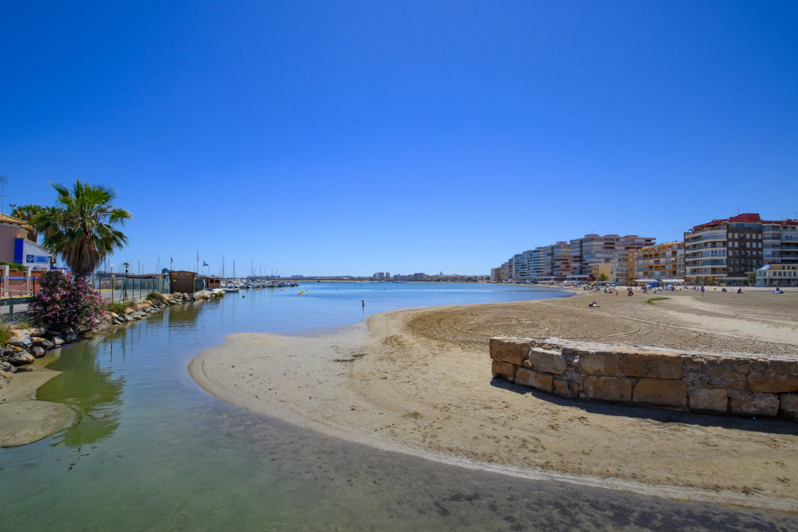 Appartement rénové de 2 chambres à Acequion-Torrevieja