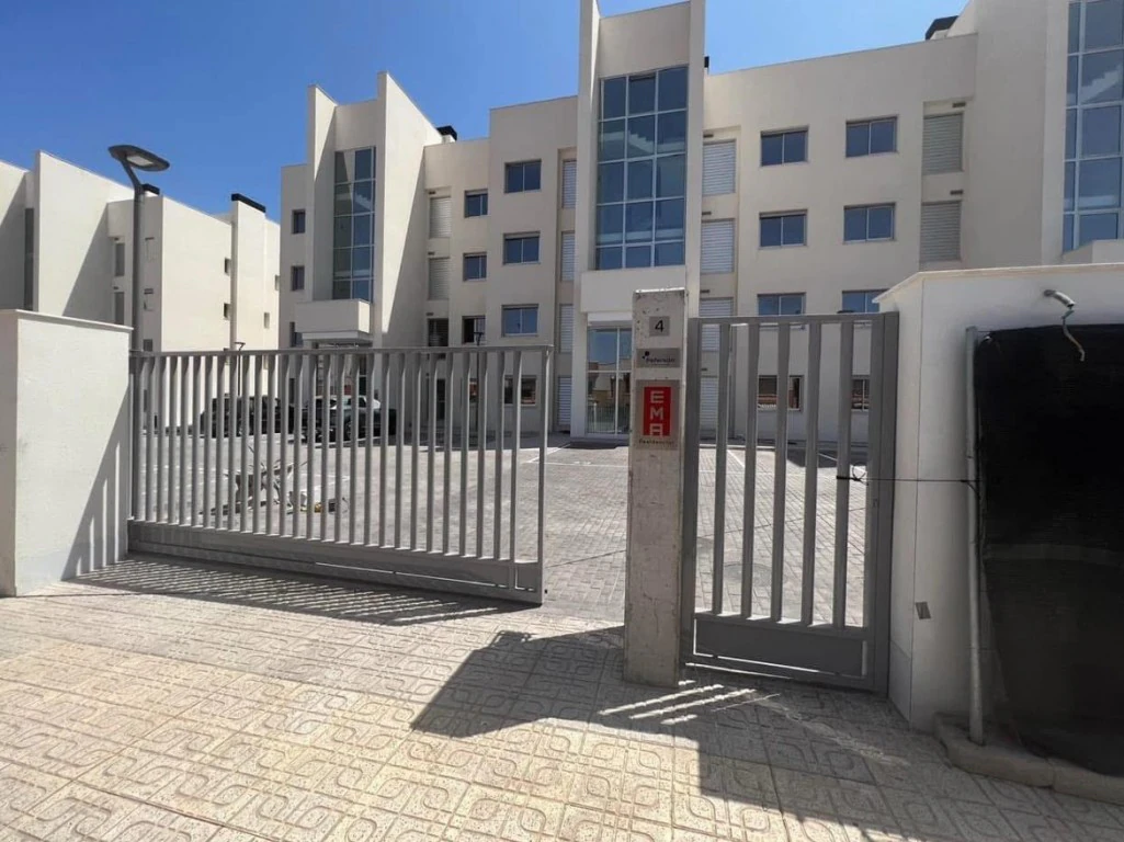 Flat for sale in Villamartin