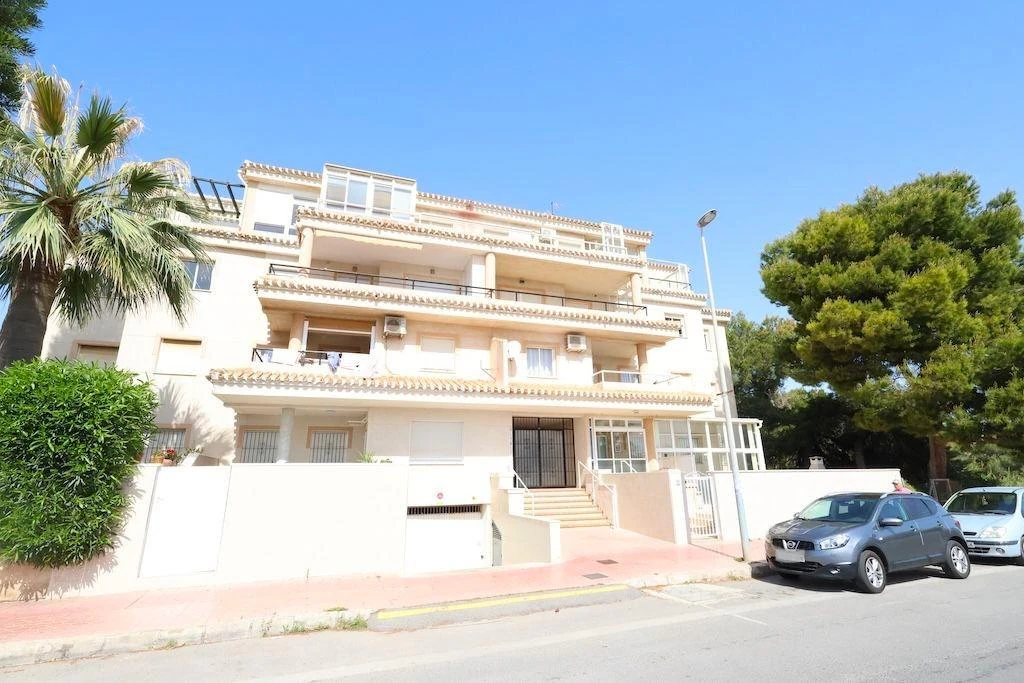 Flat for sale in Orihuela Costa