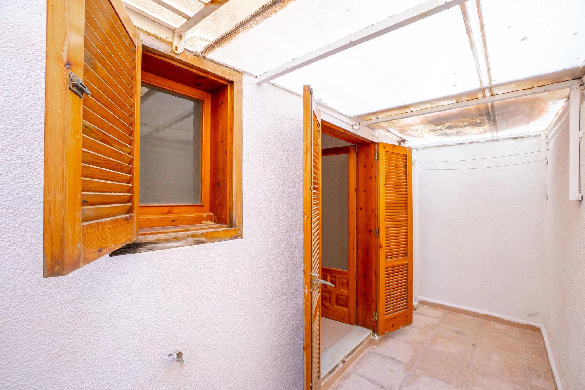 Rez de chaussée à la vente à Torrevieja