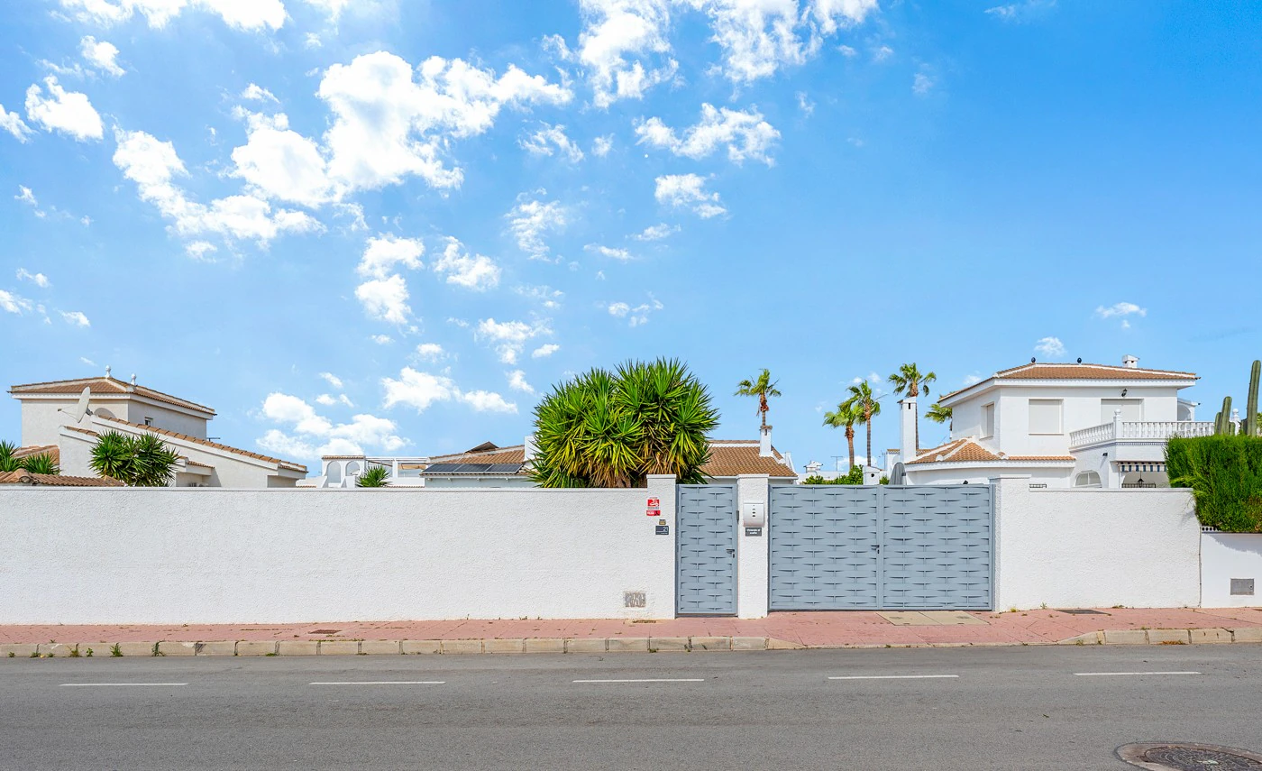 Villa til salg i Ciudad Quesada