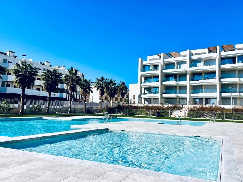 Flat for sale in Villamartin