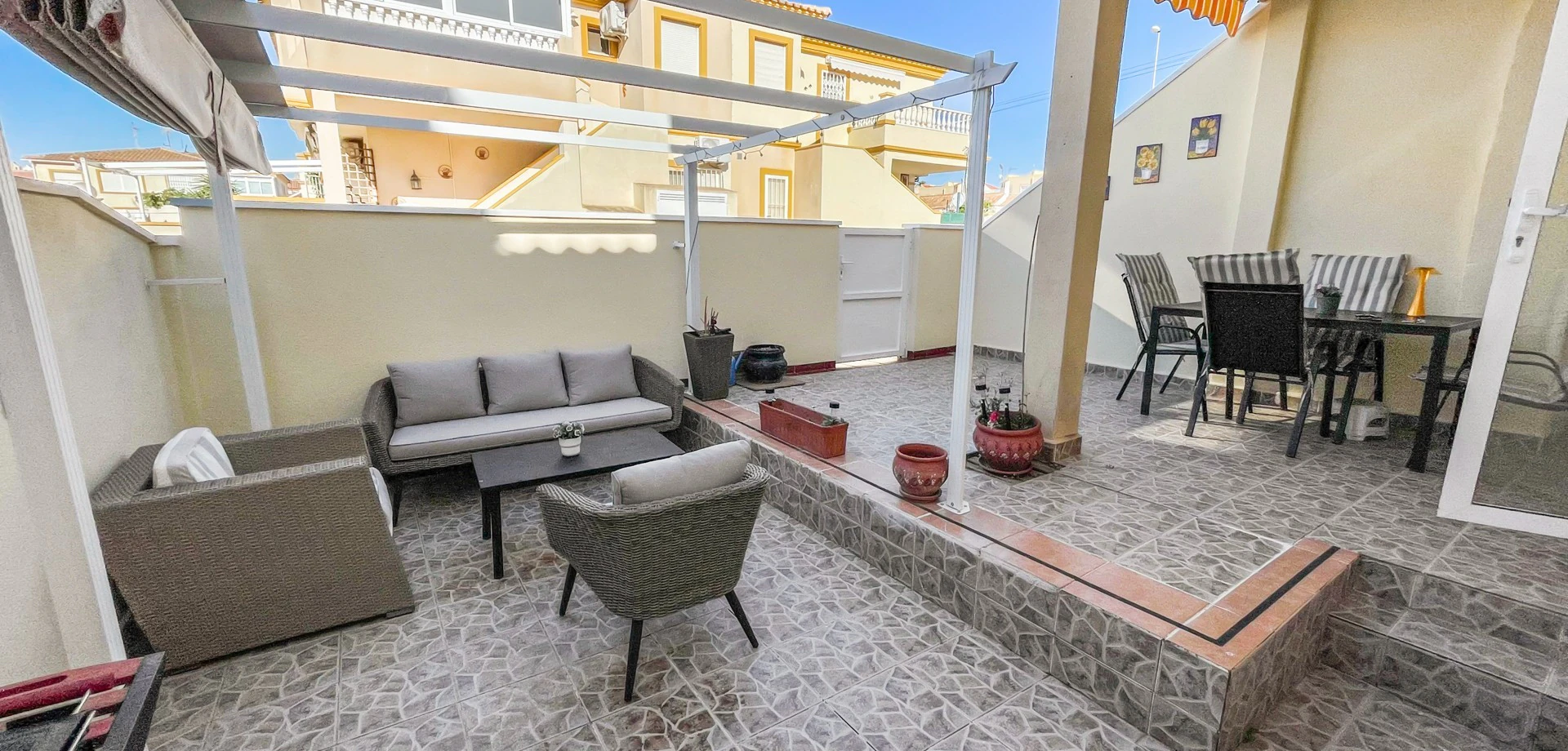 Bungalow for sale in Orihuela Costa