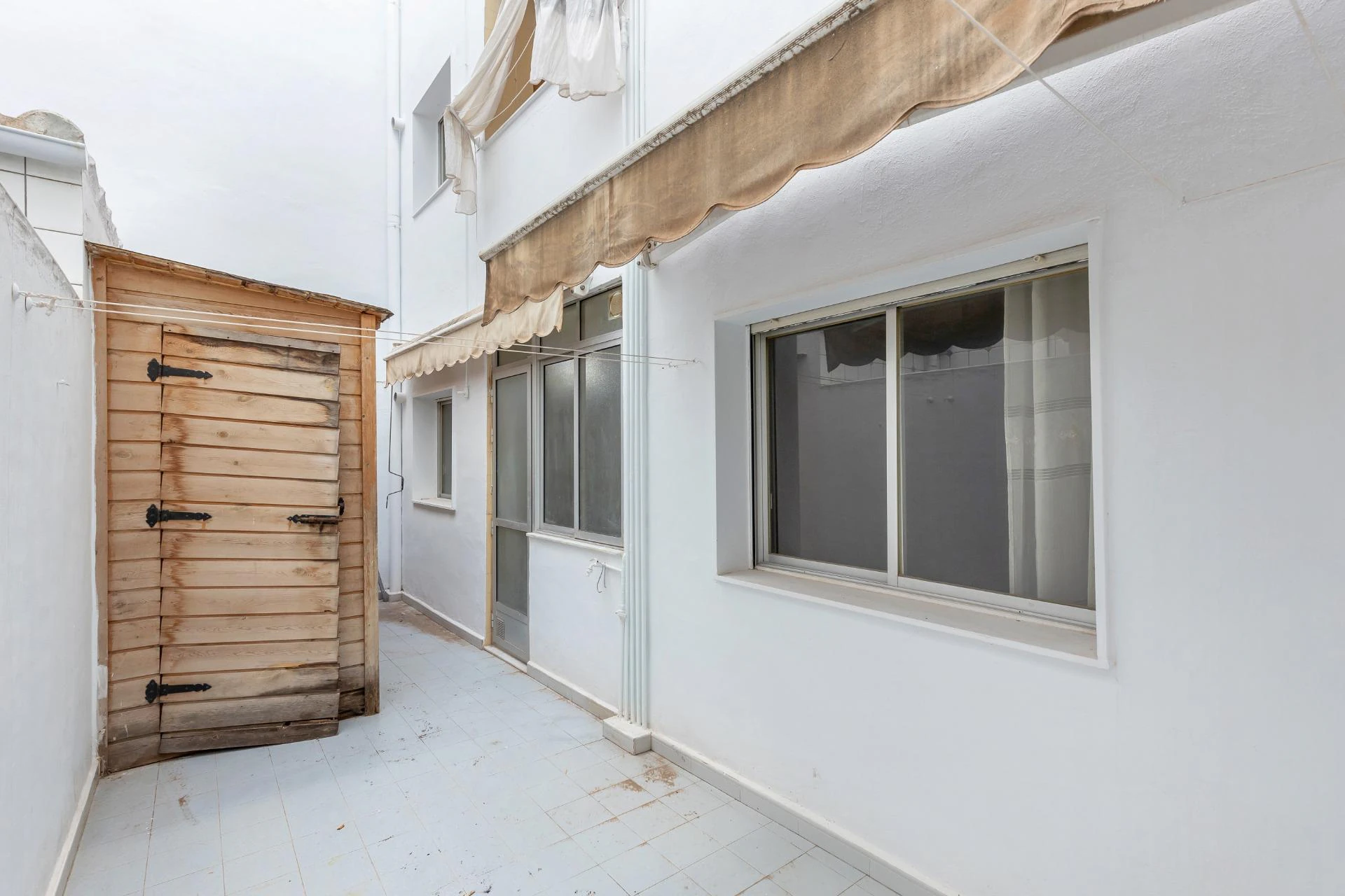 South-facing apartment just 500 m from Playa del Cura, Torrevieja