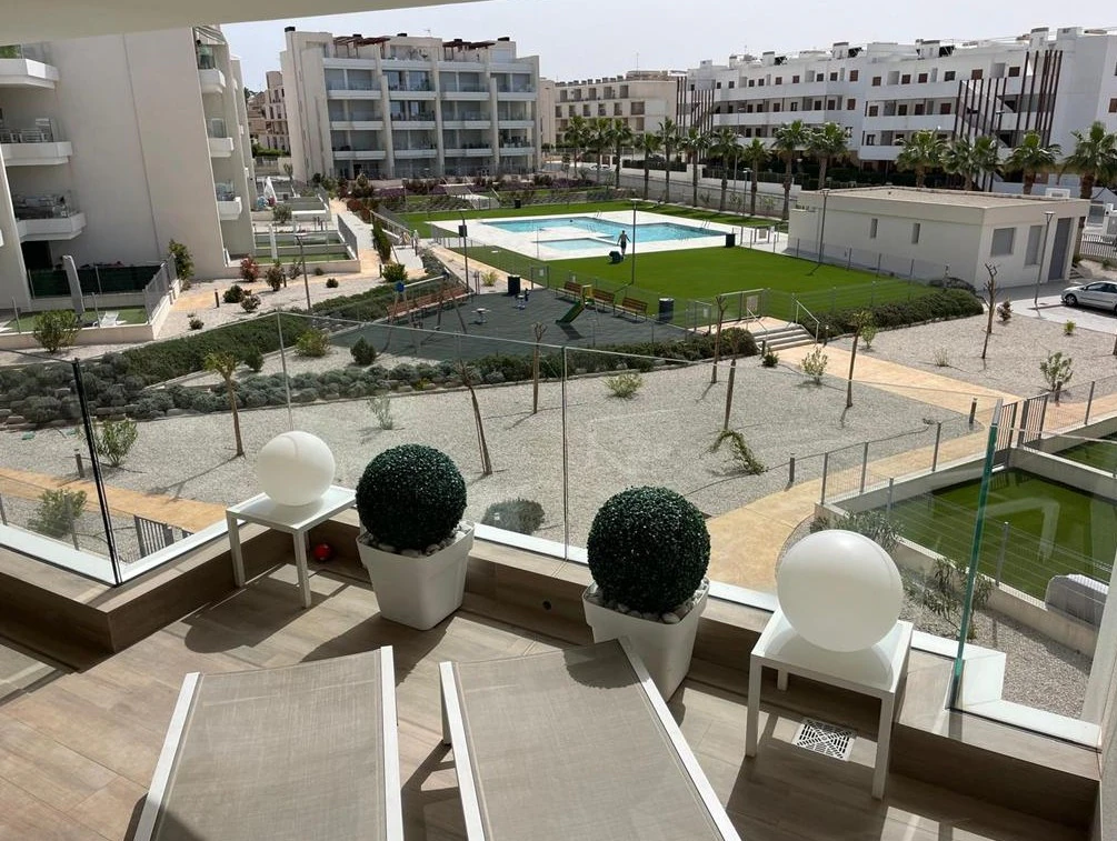 Flat for sale in Villamartin