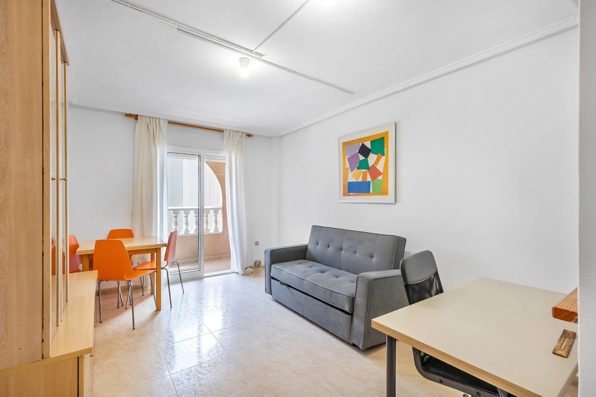Studioleilighet med basseng og sørvendt beliggenhet, 700 m fra Playa del Cura i Torrevieja