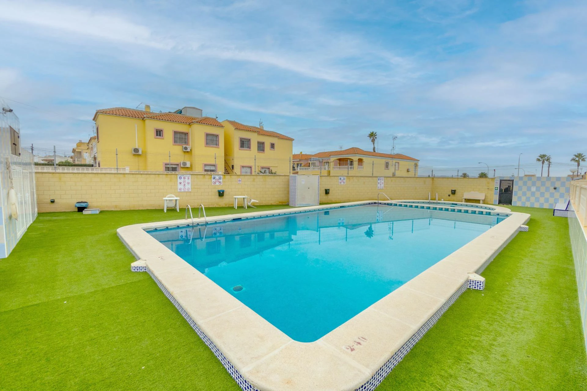 Rez de chaussée à la vente à Torrevieja
