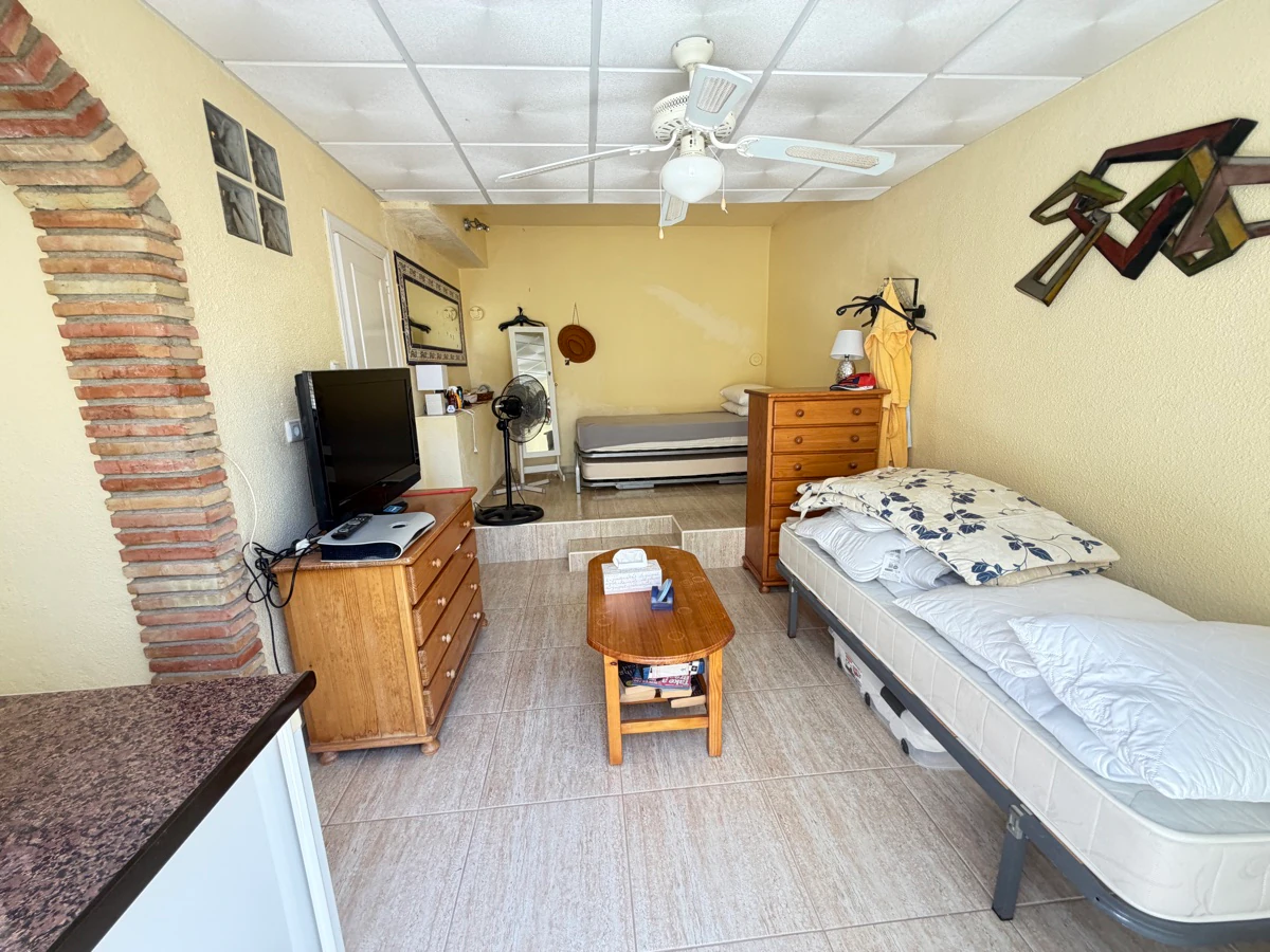 Terraced house for sale in San Miguel De Salinas