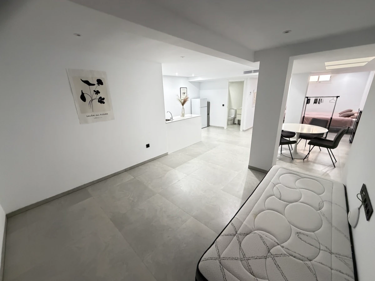 Villa for sale in Villamartin