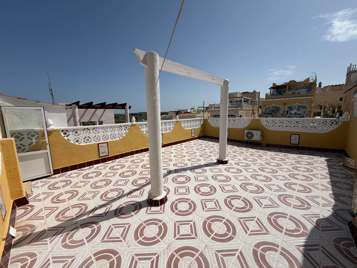 Bungalow til salg i San Miguel De Salinas