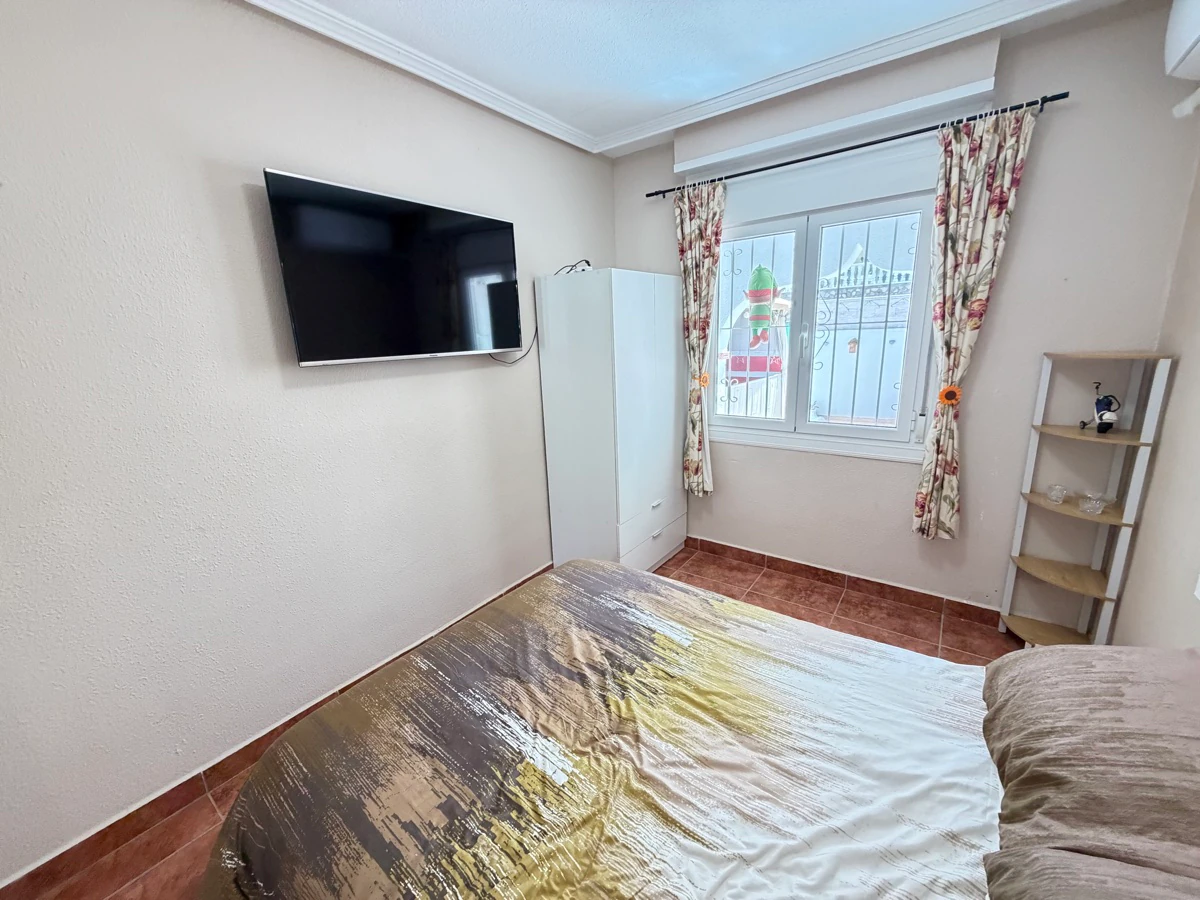Bungalow til salg i San Miguel De Salinas