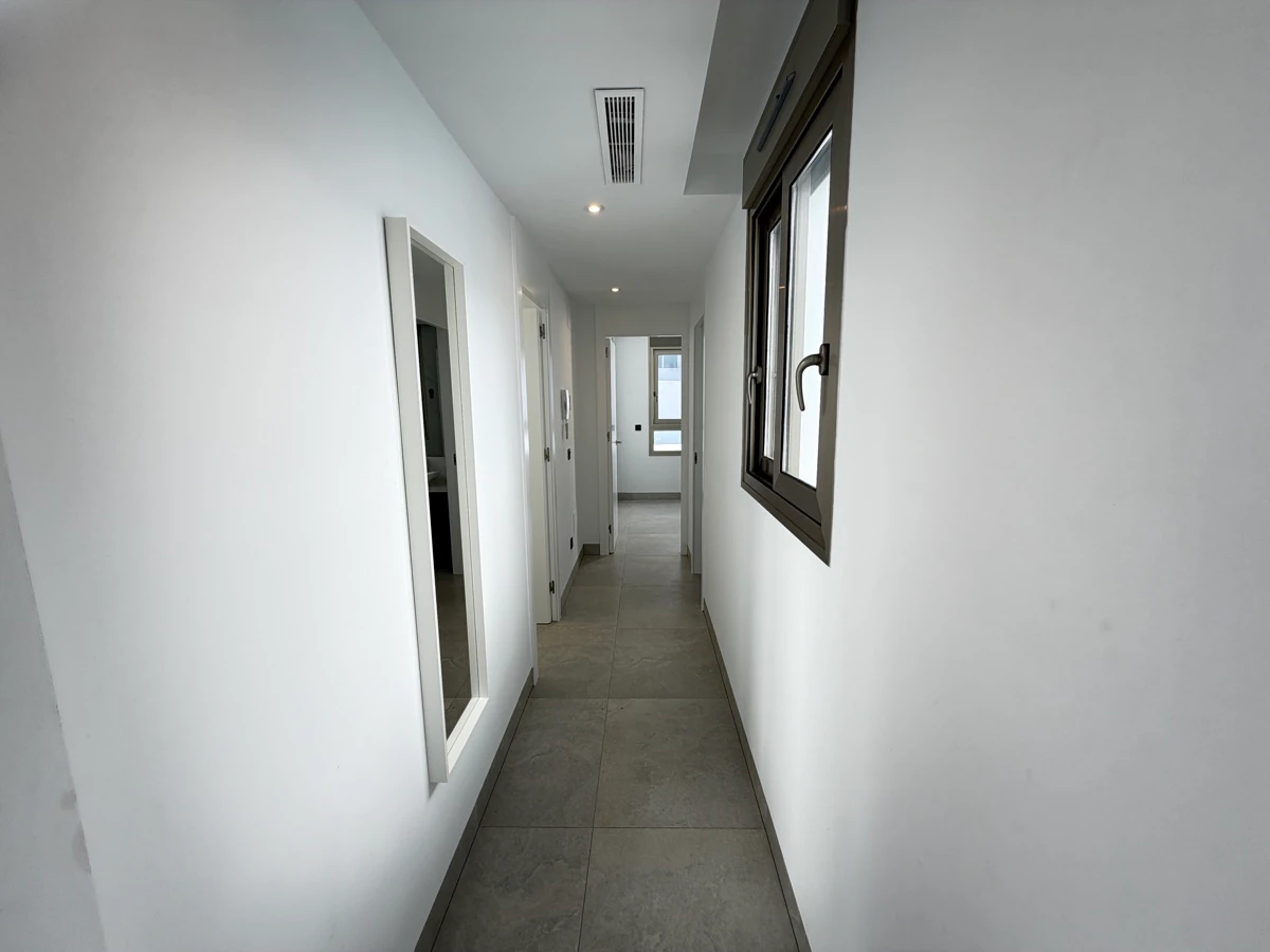 Villa for sale in Villamartin