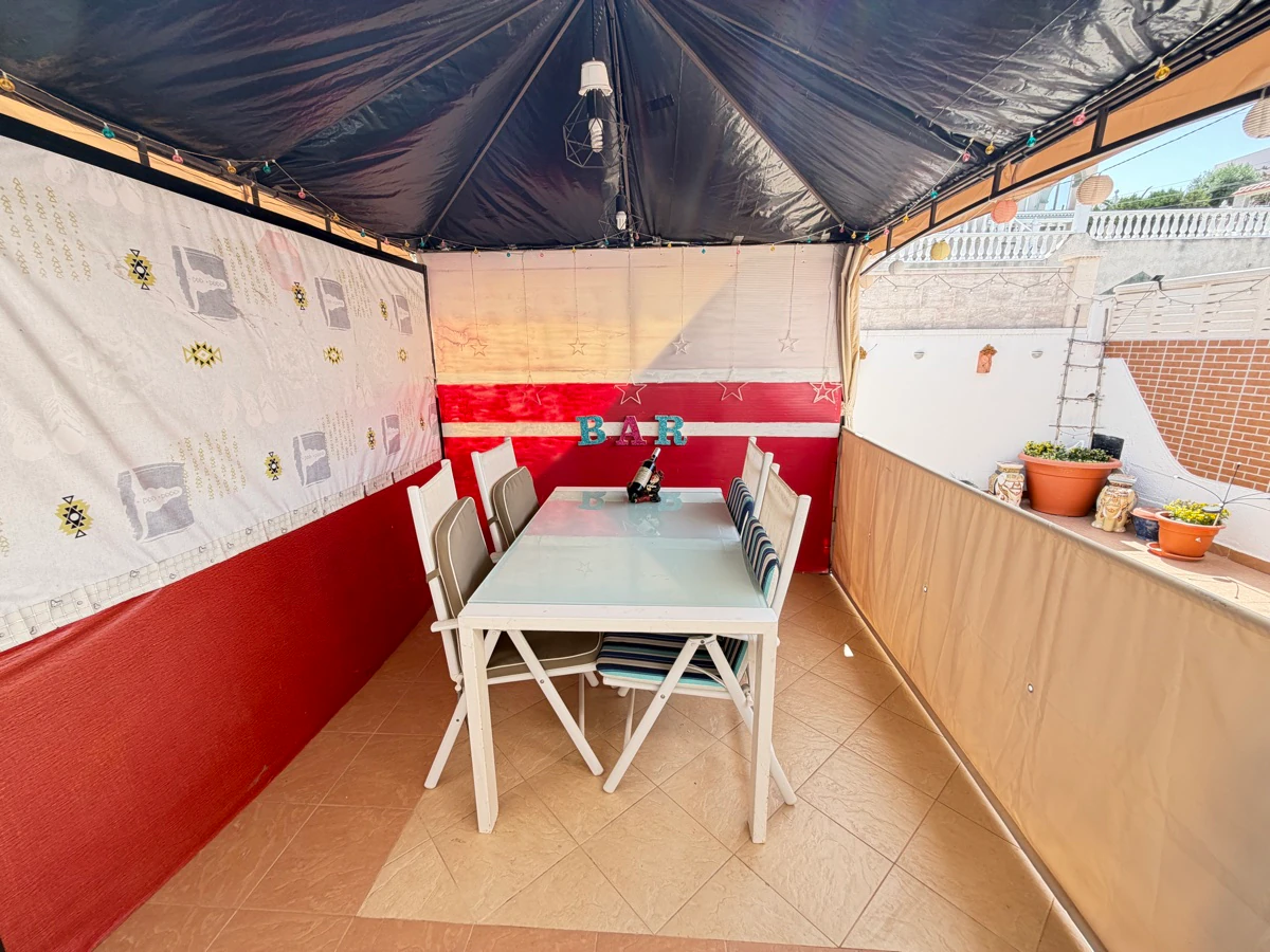 Bungalow til salg i San Miguel De Salinas