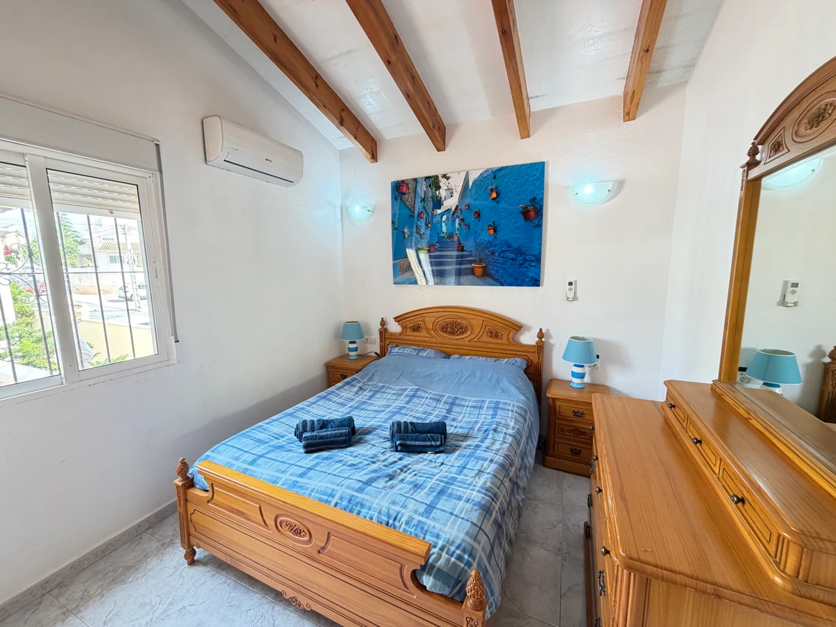 Villa for sale in Villamartin