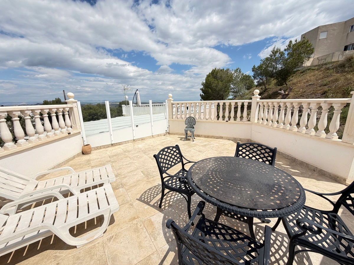 Flat for sale in San Miguel De Salinas