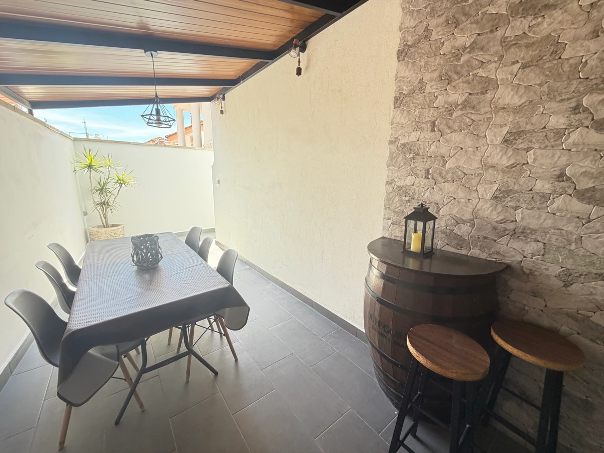 Villa à la vente à Villamartin