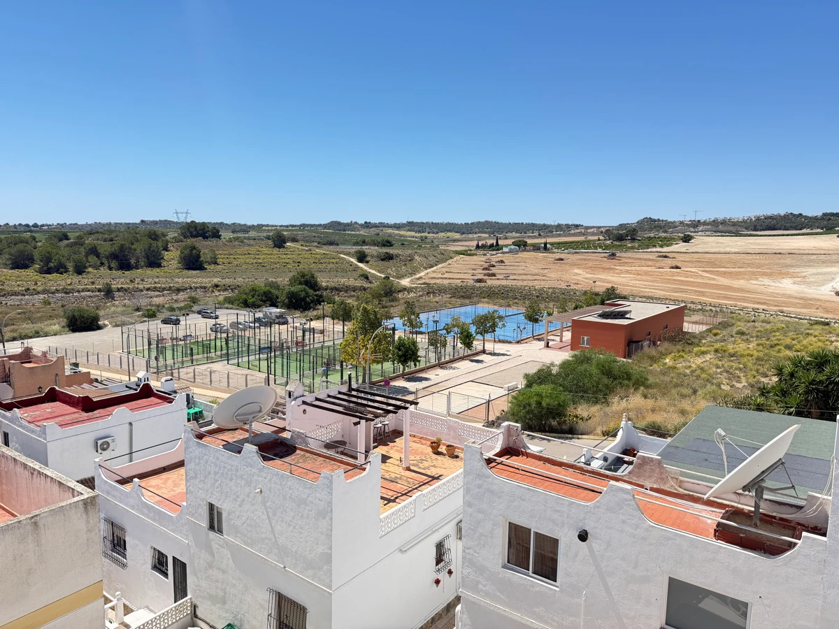 Terraced house for sale in San Miguel De Salinas