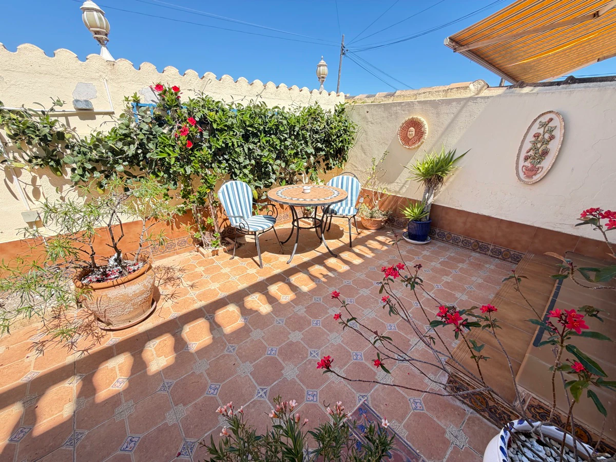 Terraced house for sale in San Miguel De Salinas