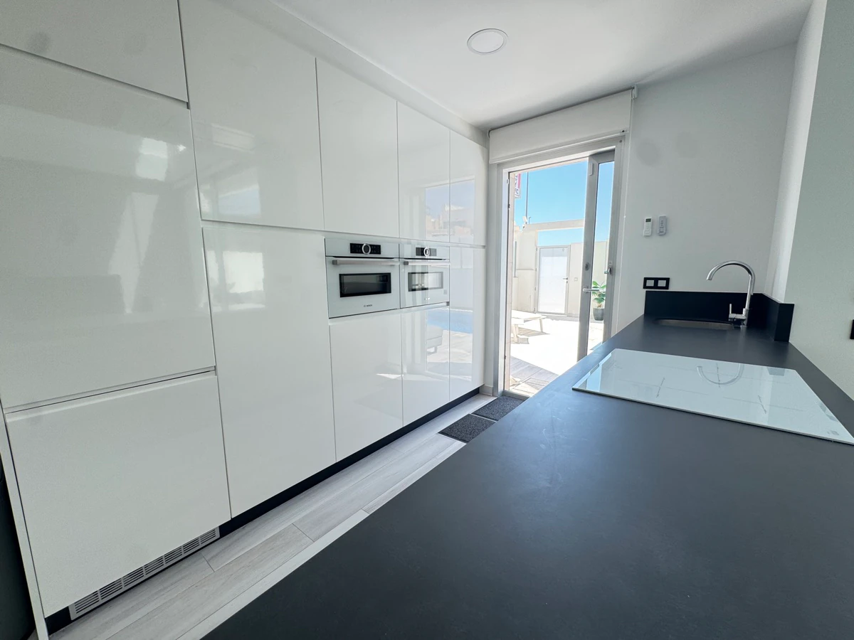 Villa til salg i Lomas De Cabo Roig