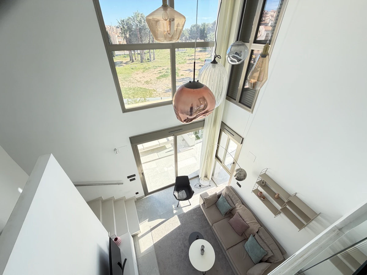 Villa for sale in Villamartin