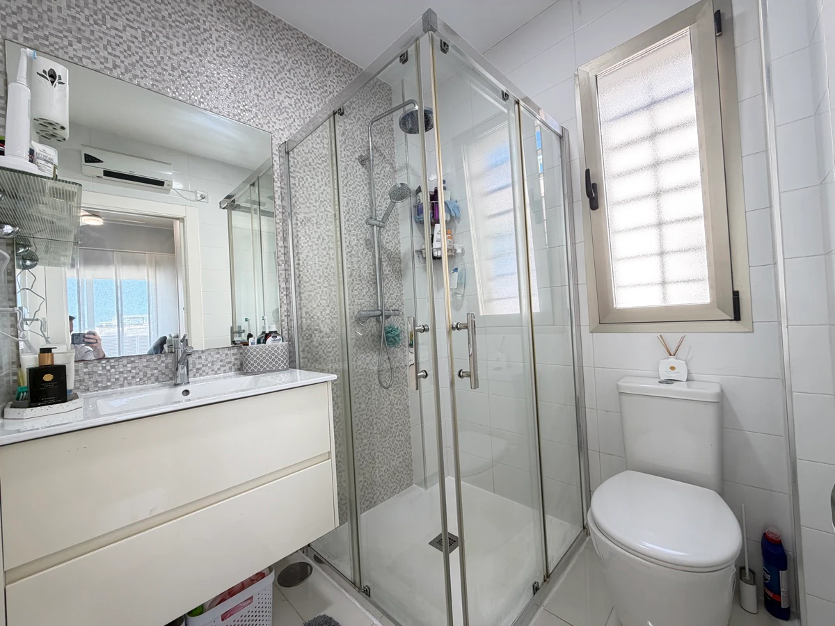 Villa for sale in Villamartin