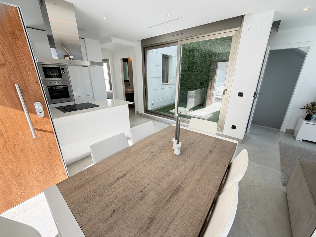 Villa for sale in Villamartin