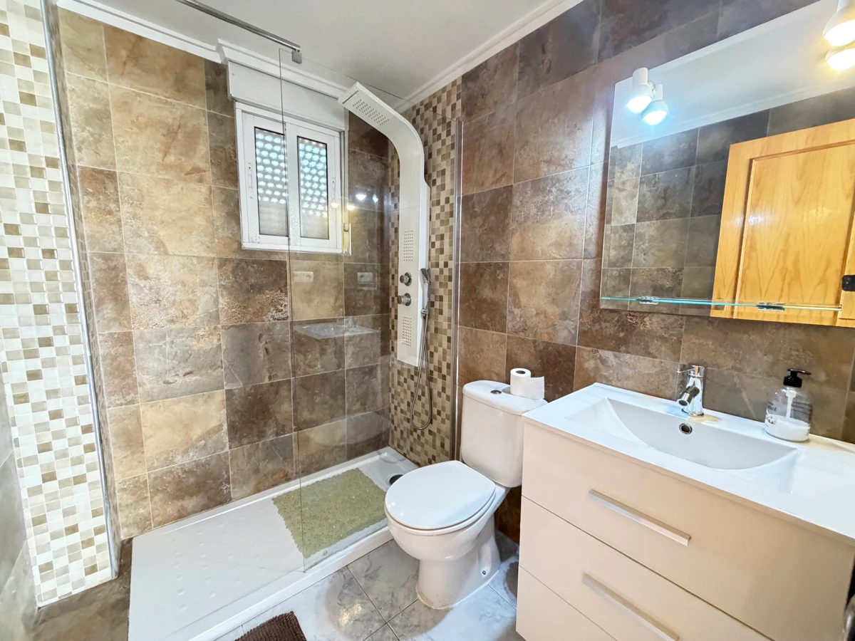 Villa for sale in Villamartin