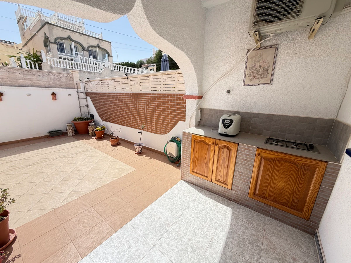 Bungalow til salg i San Miguel De Salinas