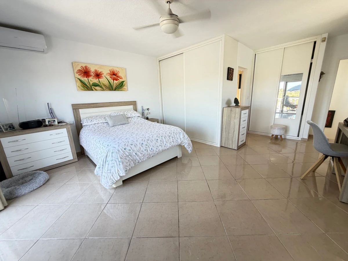 Terraced house for sale in San Miguel De Salinas