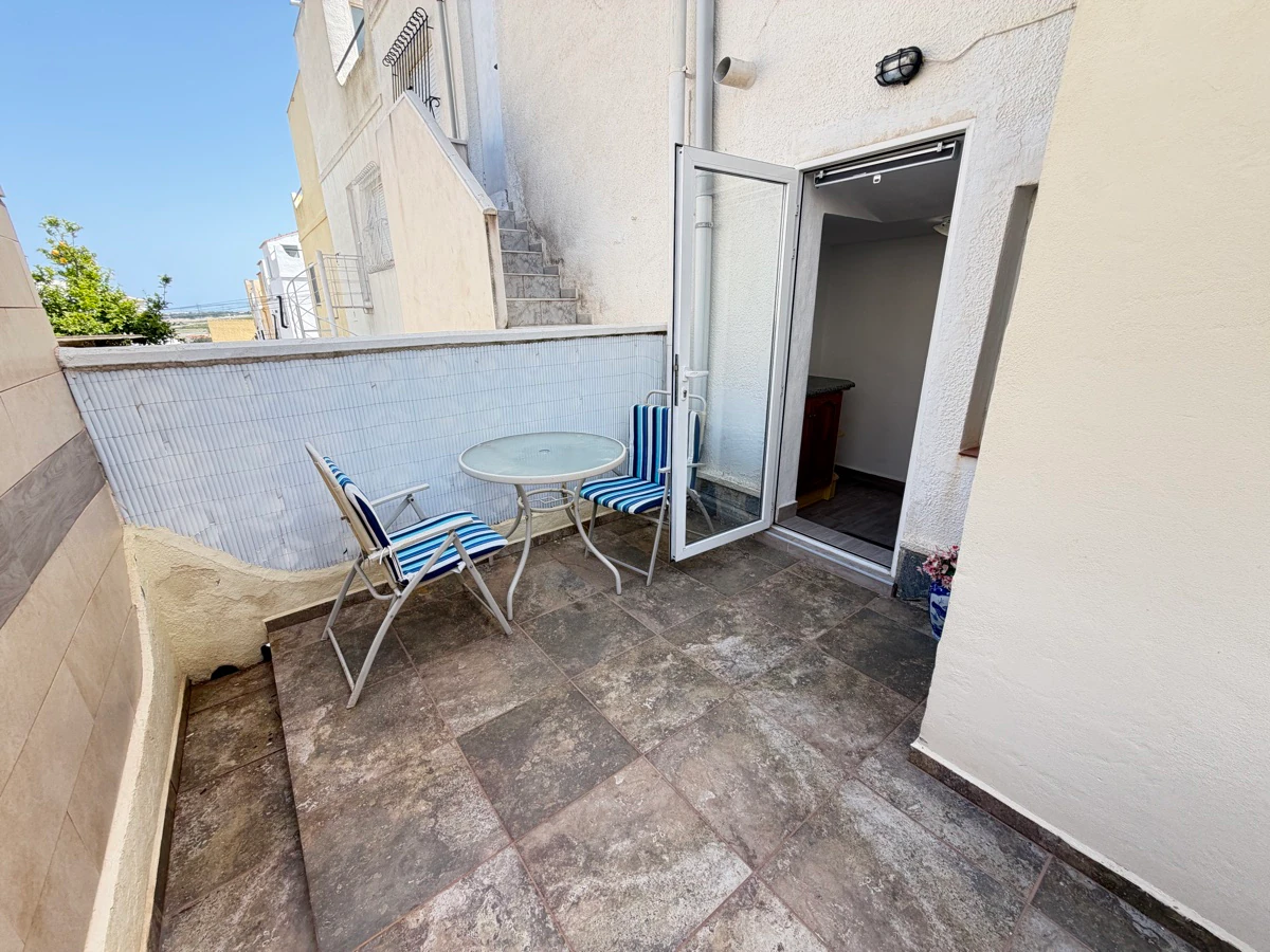 Bungalow til salg i San Miguel De Salinas