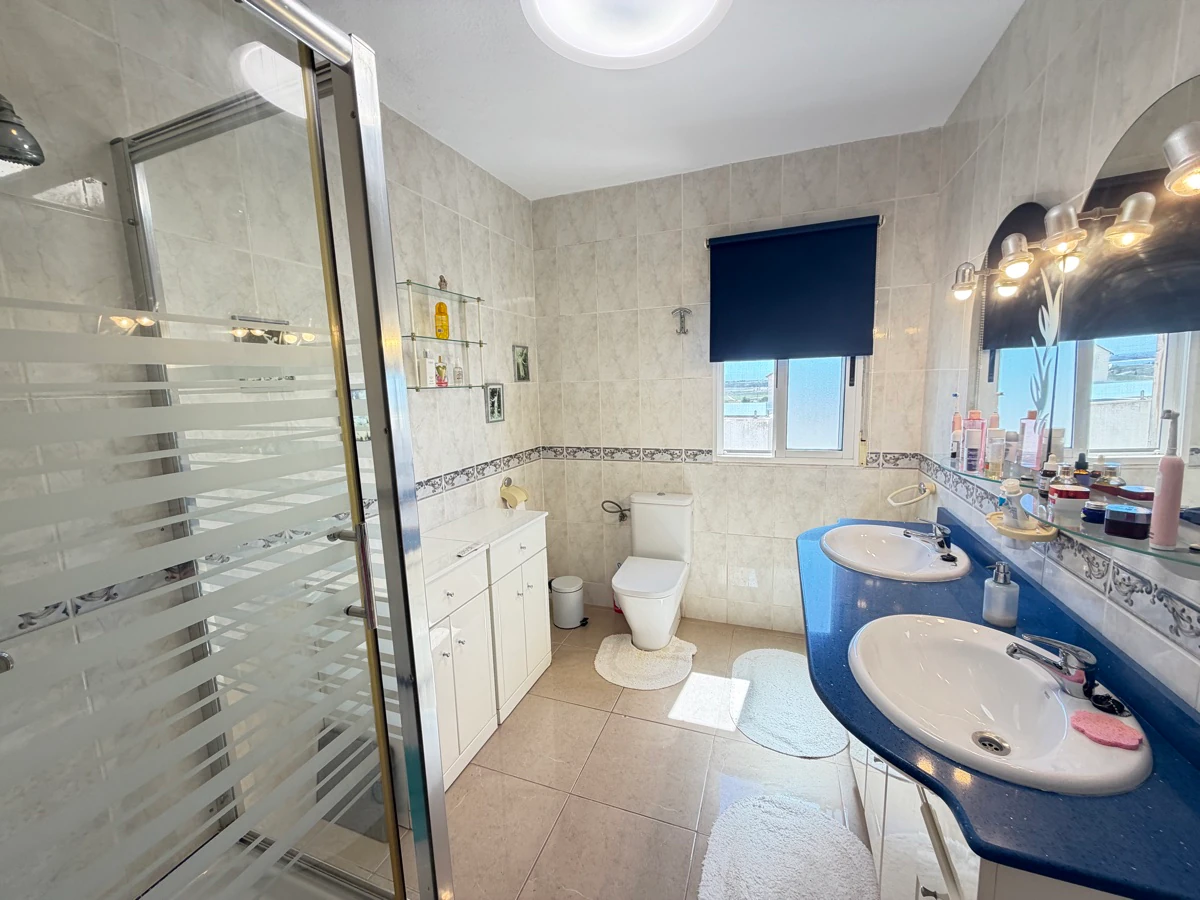 Terraced house for sale in San Miguel De Salinas