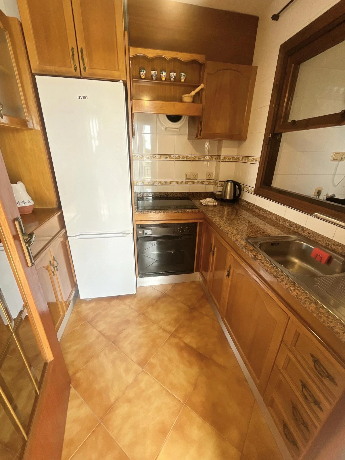 Cabo Roig Beachside Apartment walking to beach