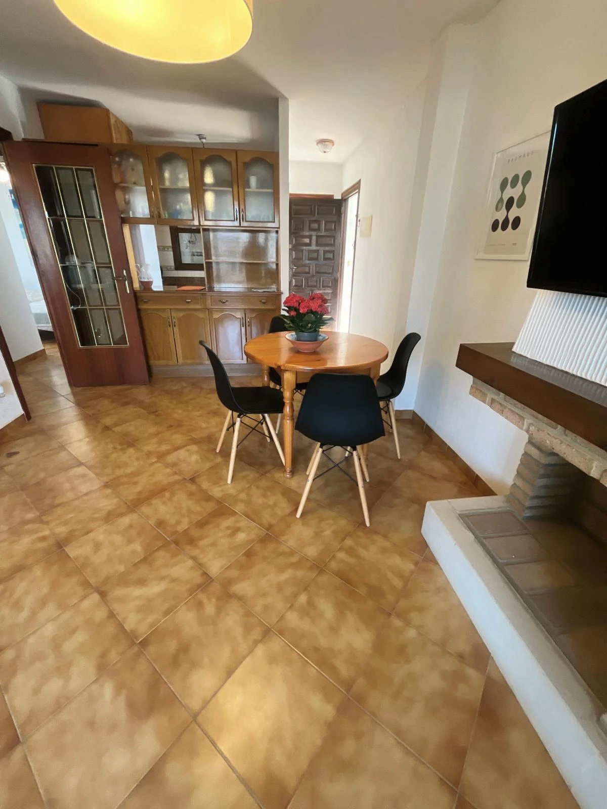Cabo Roig Beachside Apartment walking to beach