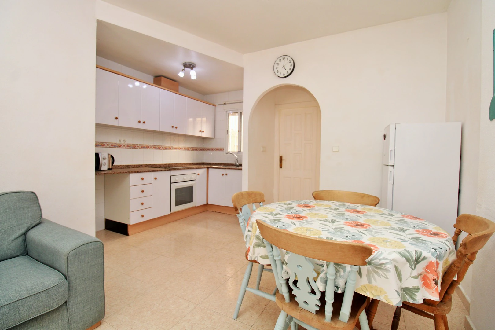 Terraced house for sale in Villamartin
