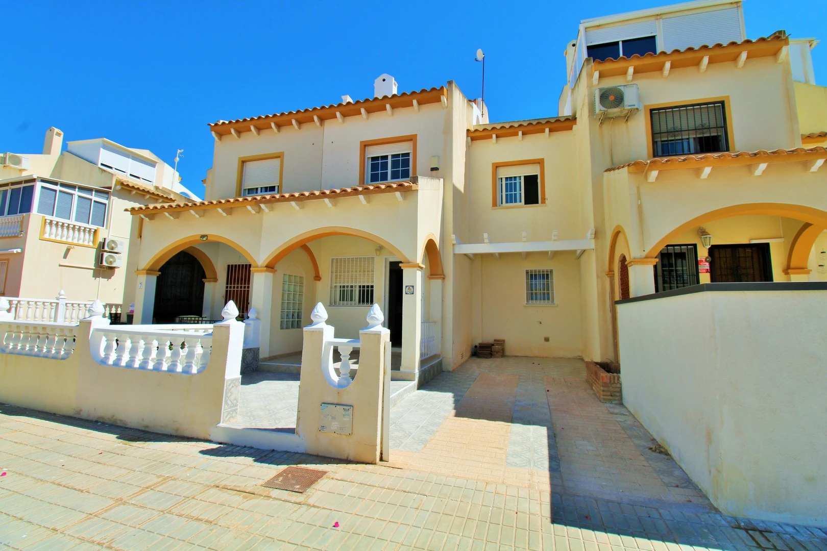 Terraced house for sale in Playa Flamenca